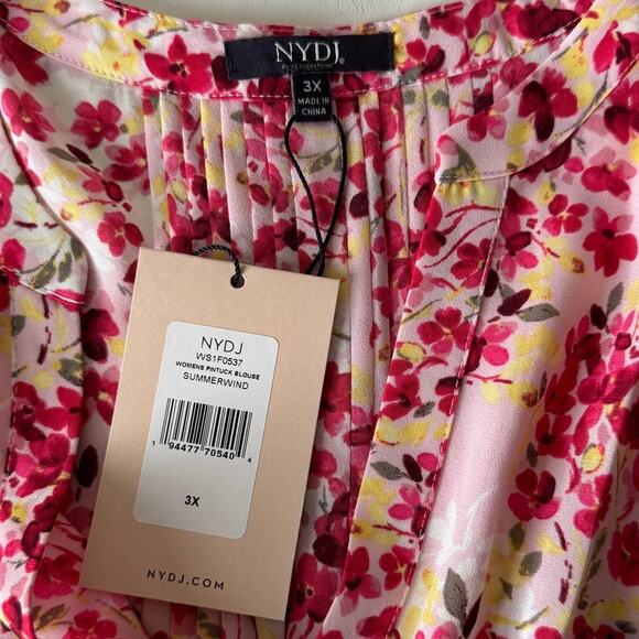 New NYDJ Pintuck Blouse in Summer Wind Plus Size 3X - Picture 6 of 8